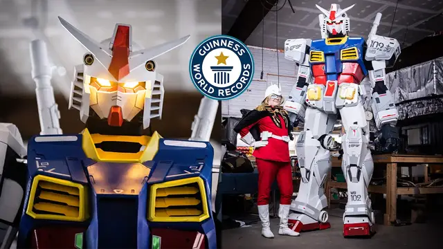 'Video thumbnail for Tallest Cosplay Gundam'