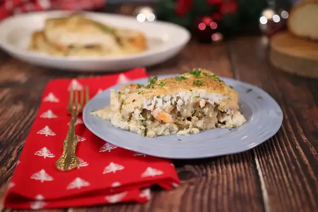 'Video thumbnail for Stuffed Flounder with Scallops and Shrimp Recipe'