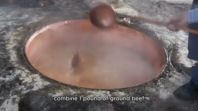 'Video thumbnail for Pepperoni Pizza Casserole recipe'
