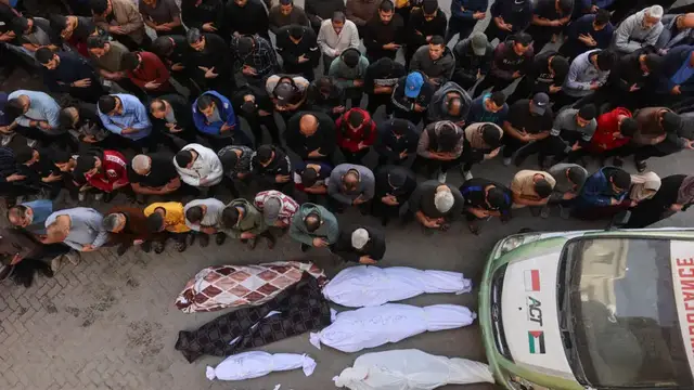 'Video thumbnail for Fresh Israeli strikes kill 100 Palestinians in Gaza'