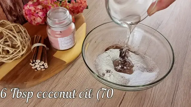 'Video thumbnail for Do you have coconut oil and cocoa_ Make this chocolate dessert with only 4 ingredients(720P_HD)'