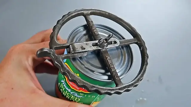 'Video thumbnail for 6 Next Level Gadgets You Should Know About!'