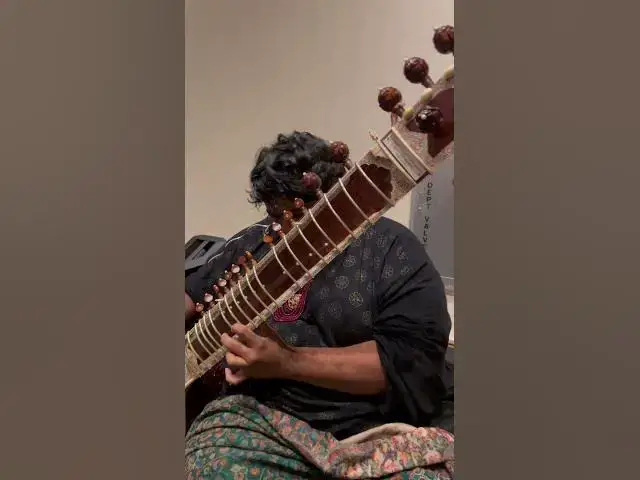'Video thumbnail for Raj Raang solo performance during cocktail hour. #bodas #sitarplayer #classicalindianmusic #eventos'