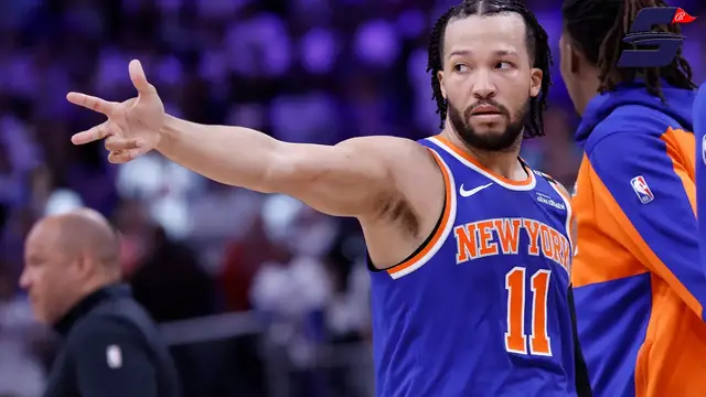 'Video thumbnail for Jalen Brunson Got that Old Man Game'