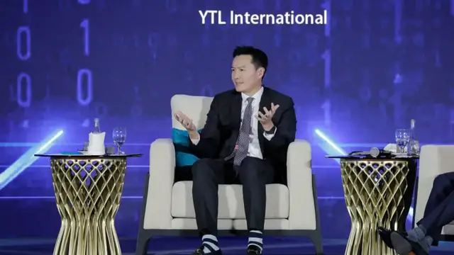 'Video thumbnail for Growing AI demand creates a dilemma for green energy transition'