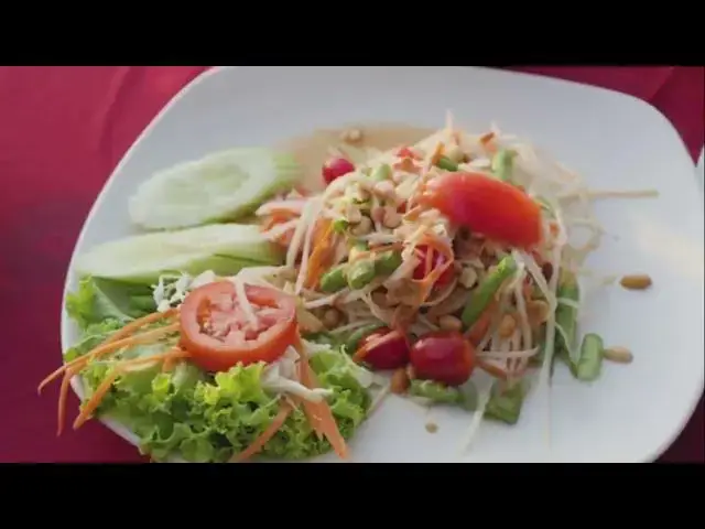 'Video thumbnail for Top 10 Must Do Experiences in Thailand'