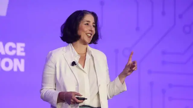 'Video thumbnail for What time do C-suite execs wake up?'