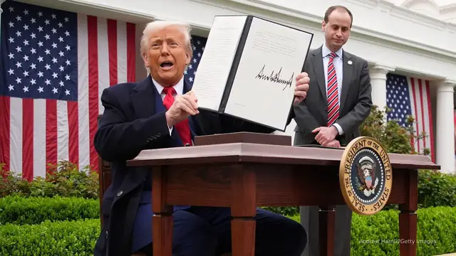 'Video thumbnail for Tariffs are a ‘hot potato’ President Trump is holding, Congress wants them back'