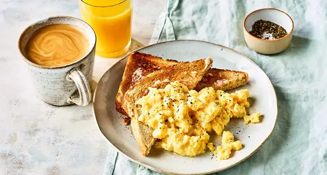 'Video thumbnail for Microwave scrambled eggs'