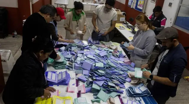 'Video thumbnail for Mexico's judicial elections met with low turnout and controversy'