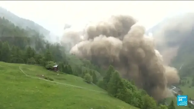'Video thumbnail for In Switzerland, a glacier collapse destroys a village'