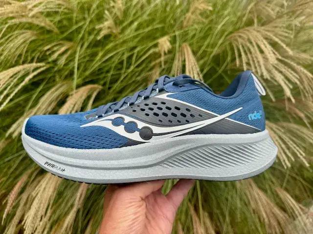 'Video thumbnail for Saucony Ride 17 Initial Review: A Fun Daily Trainer & Solid Update: New Foam, Wider Platform'