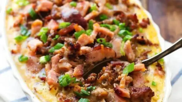 'Video thumbnail for Ham and Sausage Hash Brown Egg Bake recipe'