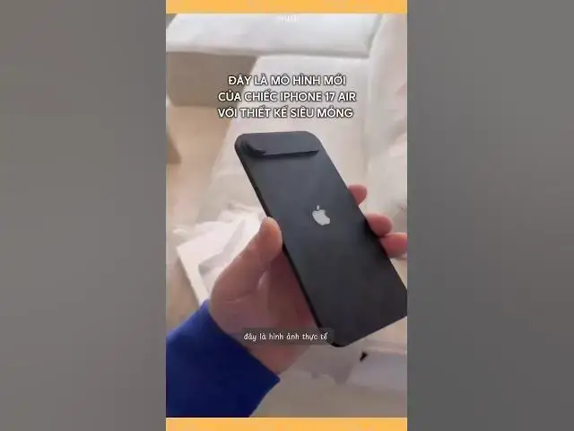 'Video thumbnail for Trên tay chiếc điện thoại mỏng nhất của Apple được iFan chờ đợi #dhlcgd'