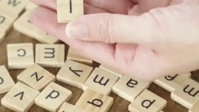 'Video thumbnail for Trouver un Mot avec des Lettres  Astuces Simples pour Former des Mots Gagnants'
