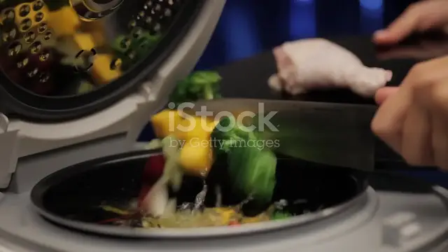 'Video thumbnail for Slow Cooker Gammon: Effortless Family Feast!'