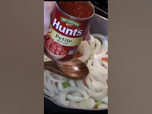 'Video thumbnail for Crockpot 1937 Swiss Steak'