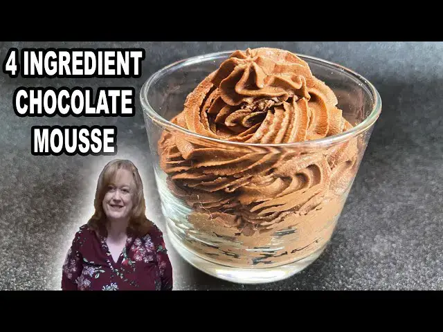 'Video thumbnail for Easy 4 Ingredient CHOCOLATE MOUSSE, Creamy Delicious Recipe Made in 2 Minutes'