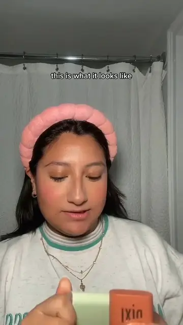 'Video thumbnail for Pixi glow-on-the-go bronze stick makeup review'