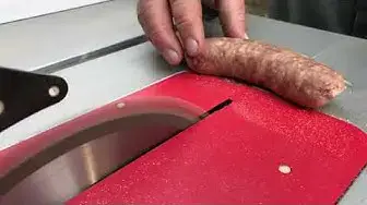 'Video thumbnail for 120VIDEO   Safer Table Saw'
