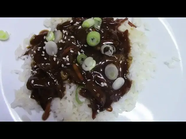 'Video thumbnail for MONGOLIAN BEEF IN A CROCKPOT'