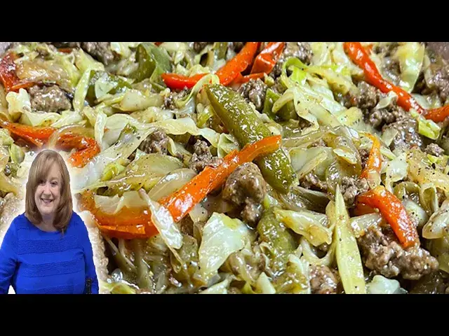 'Video thumbnail for Black Pepper GROUND BEEF & CABBAGE Skillet Stir Fry, An Awesome Dinner Idea that's Easy & Delicious'