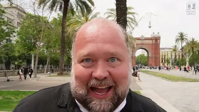 'Video thumbnail for Barcelona Food Guide : What to Eat, Drink & See in the Catalan Capital!'