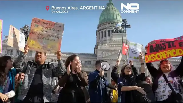 'Video thumbnail for Protesters urge reform as Argentina considers welfare emergency bill'