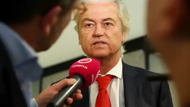 'Video thumbnail for Dutch government crisis: Parliament debates interim leadership after wilders quits coalition'