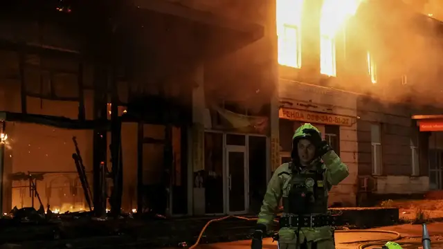'Video thumbnail for Russia targets Kyiv: Moscow says strikes are a response to 'terrorist acts''