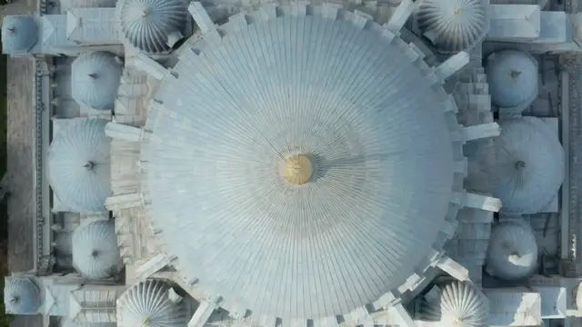 'Video thumbnail for Sacred Moments in Medina One Blessed Day in Islam’s Radiant Heartland'