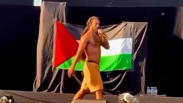 'Video thumbnail for Bob Vylan chants ‘Free Palestine’ during Greece concert'