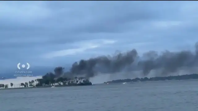 'Video thumbnail for Over 20 rescued from boat fire near Hart Island'