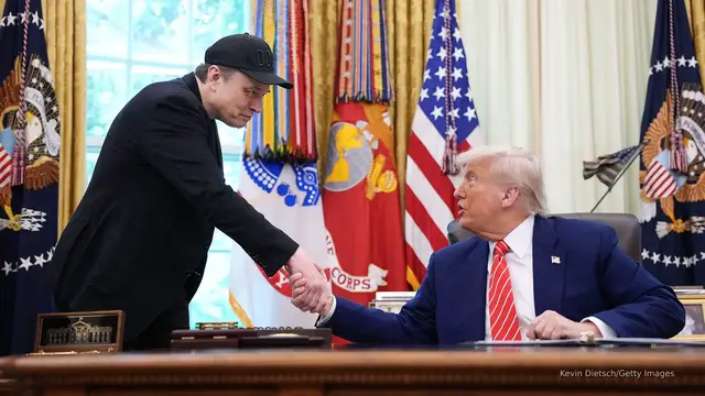 'Video thumbnail for 'Without me, Trump would have lost election': Musk, Trump spar over bill'