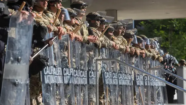 'Video thumbnail for National Guard, Marines to remain in Los Angeles'