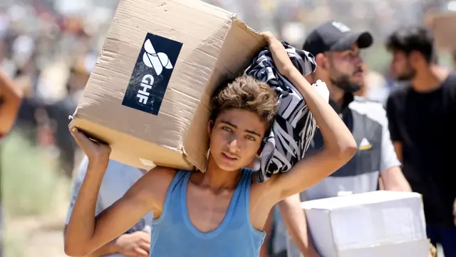 'Video thumbnail for Palestinians shot at Gaza food sites run by US- and Israel-backed aid group: AP report'