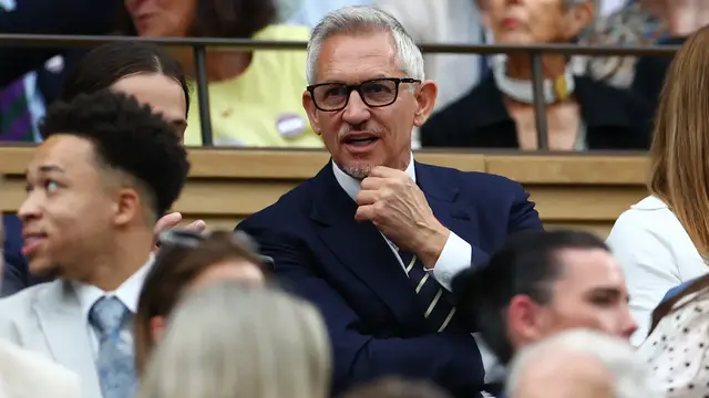 'Video thumbnail for British presenter Gary Lineker steps down over anti-Semitism row'