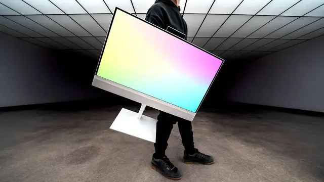 'Video thumbnail for Unboxing the HP EliteOne Desktop!'