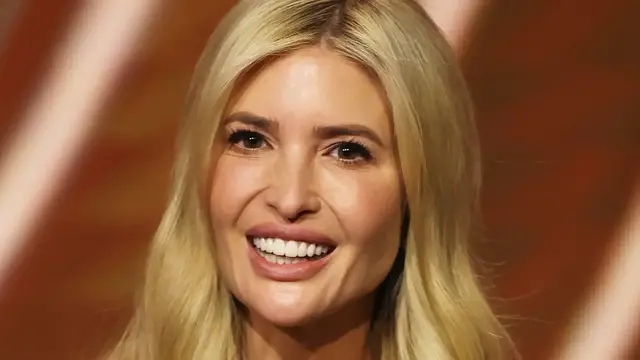 'Video thumbnail for Trump Women Hair Extension Fails We Couldn't Ignore'