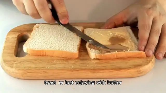 'Video thumbnail for Sandwish bread recipe'