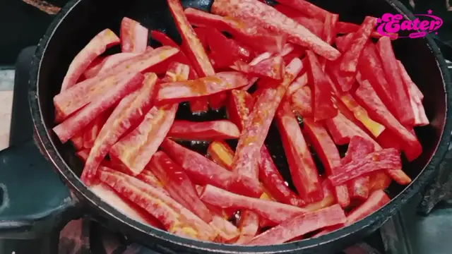 'Video thumbnail for How to Add Carrots in a Premade Pickle'