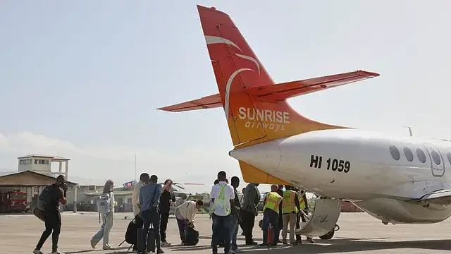 'Video thumbnail for Haiti sees first domestic flight in seven months take off from Port-au-Prince'