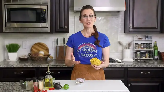 'Video thumbnail for Mexican Chicken Salad with Greek Yogurt Lime Crema(720P_HD)'
