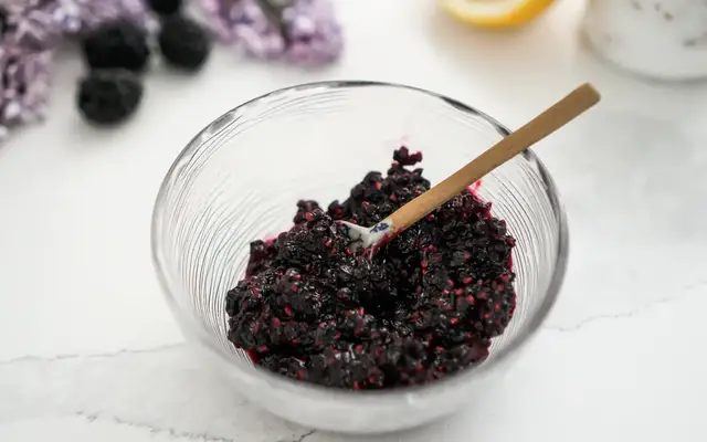 'Video thumbnail for Blackberry Lilac Compote '