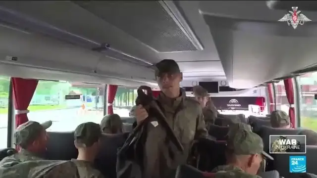 'Video thumbnail for Russia, Ukraine accuse each other of delaying POW swap'