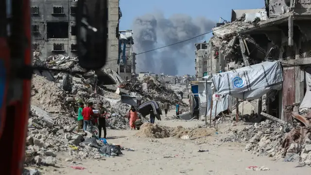 'Video thumbnail for Strikes kill scores in Gaza as Israel ramps up 'extensive' ground offensive'