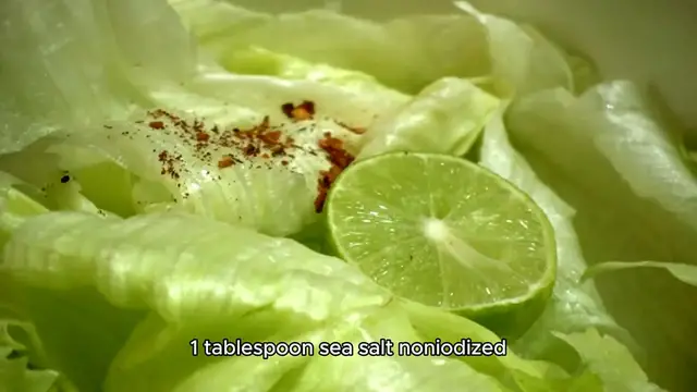'Video thumbnail for sauerkraut recipe'
