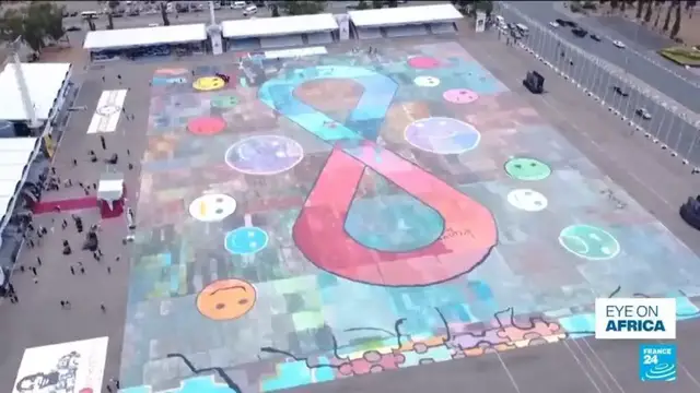 'Video thumbnail for Autistic artist sets Guinness world record for largest art canvas in Abuja'
