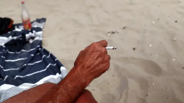 'Video thumbnail for France to ban smoking in public spaces, new restrictions take effect'
