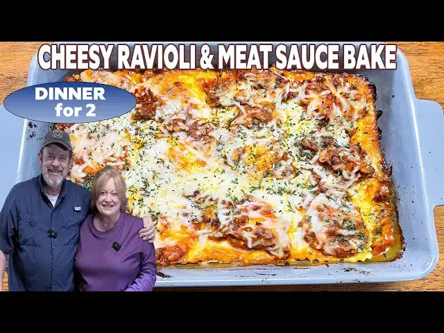 'Video thumbnail for CHEESY RAVIOLI BAKE WITH MEAT SAUCE DINNER FOR TWO OR MORE'